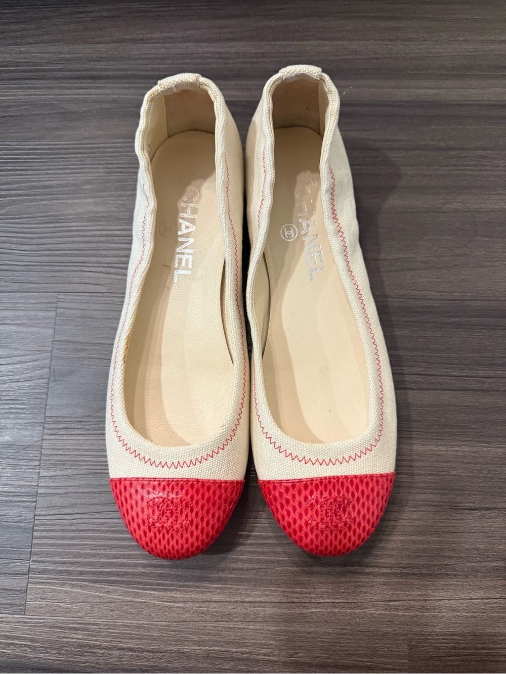 Chanel Cream & Red Canvas Ballet Flats with Red Snakeskin Cap Toe – Size 37